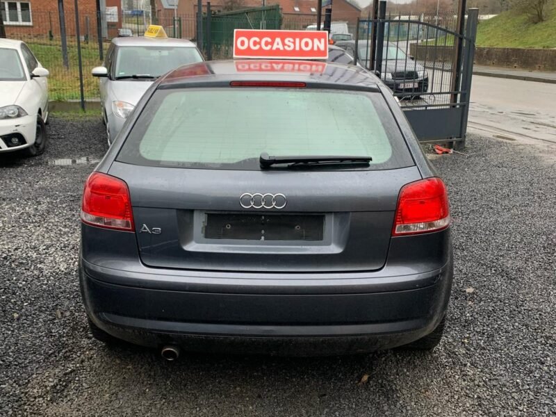 AUDI A3 1.6 FSI