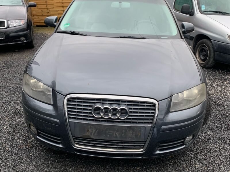 AUDI A3 1.6 FSI