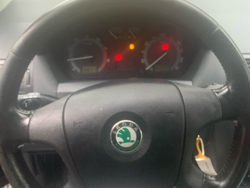 SKODA fabia 1.4