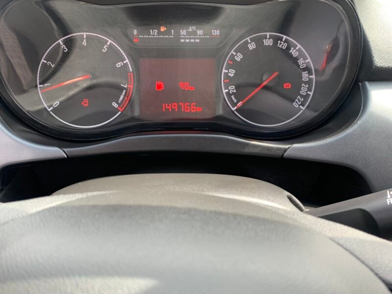 Opel corsa édition 1.4