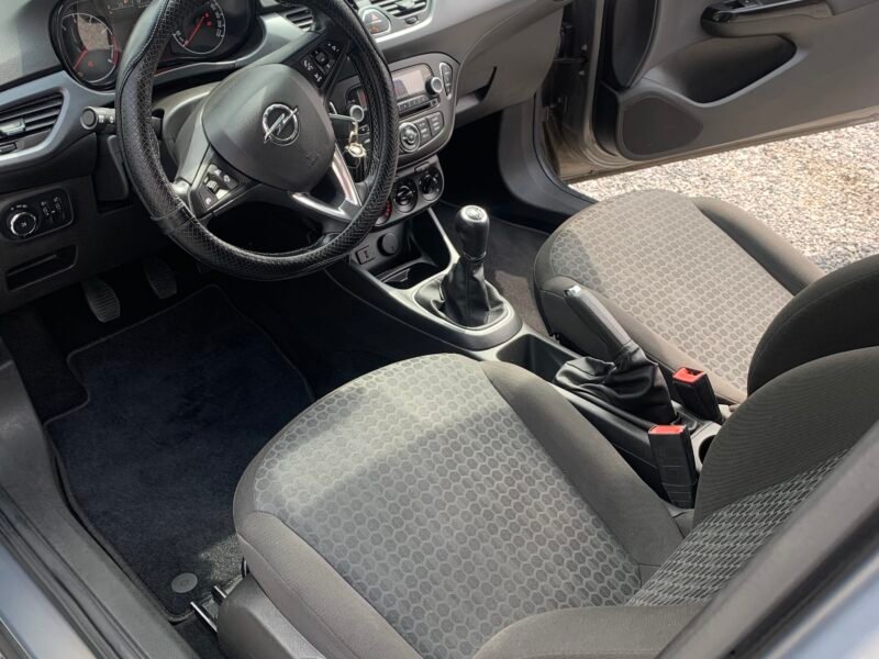 Opel corsa édition 1.4